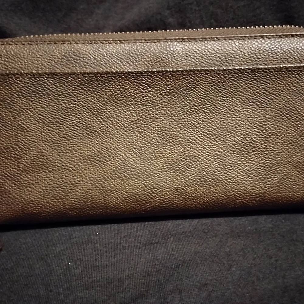 Michael Kors Jet Set Studded Wallet